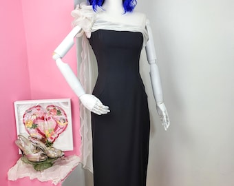 Vintage 90s Black & White Ruffled One Shoulder Evening Gown
