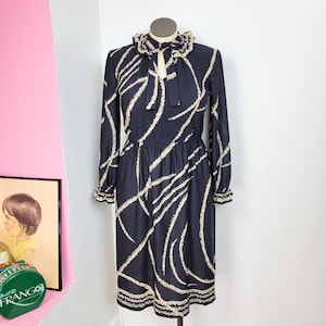 Vintage 70s Black & Beige Printed Long Sleeve Midi Dress