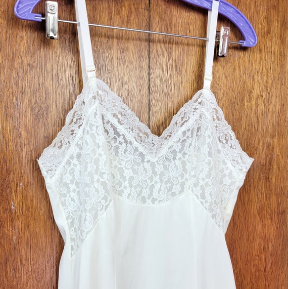 Vintage 70s Sears White Lace Bodice Slip Dress - image 5