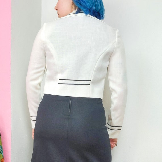 Vintage 1970s Leslie Fay White Cropped Blazer Jac… - image 3