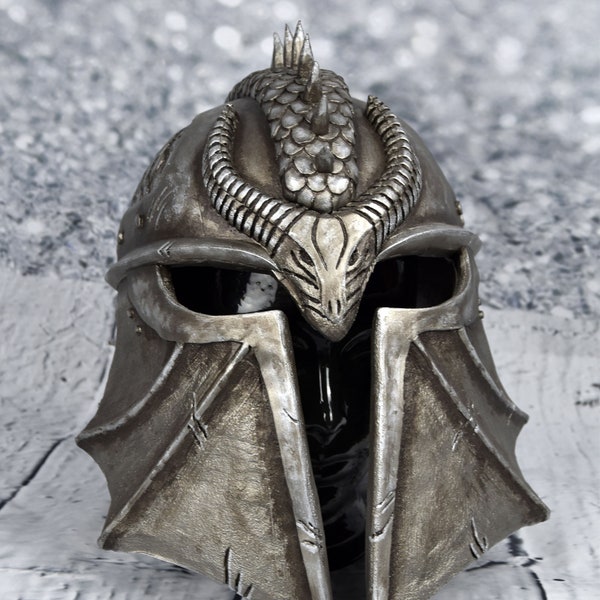 Dragon Age Inquisitor Helmet