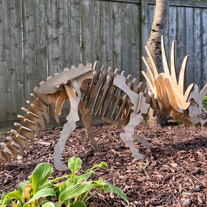 Giant Styracosaurus 3D Puzzle: Plywood Dinosaur Model