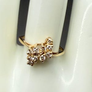 14k Vintage 10 Diamond Cluster Cocktail Ring - Size 8 1/4