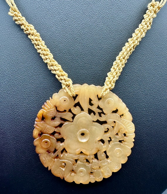 Jade Carved Flower Pendant on Macrame Necklace - … - image 1