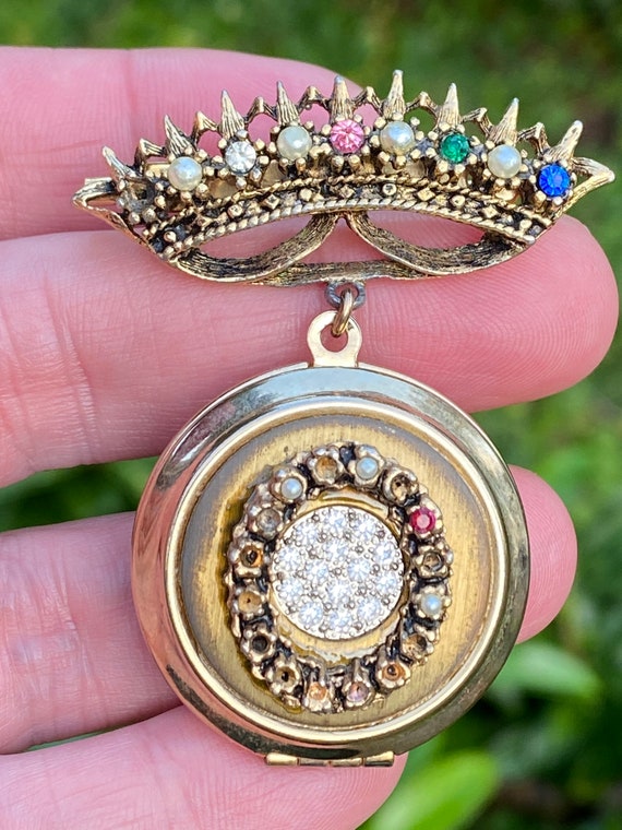Victorian Pendant Locket & Mid Century Locket Pin - image 4