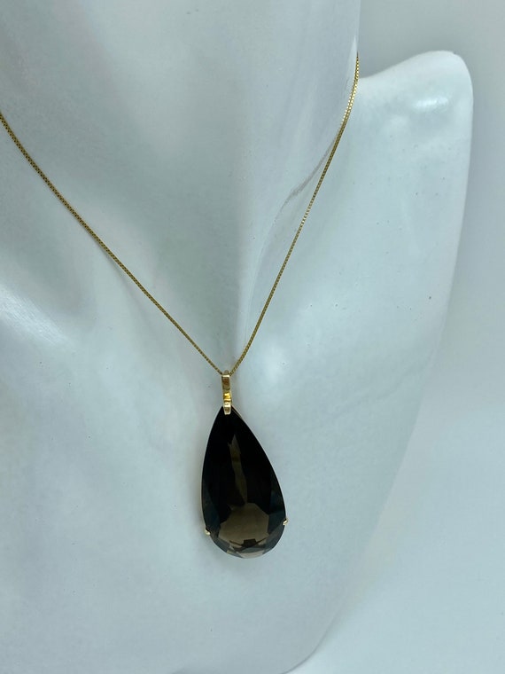 14k Gold Box Chain Necklace With Dramatic Smoky Qu