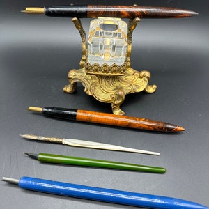 Vintage Lot! Inkwell Pen Holder plus 5 Dip Pens