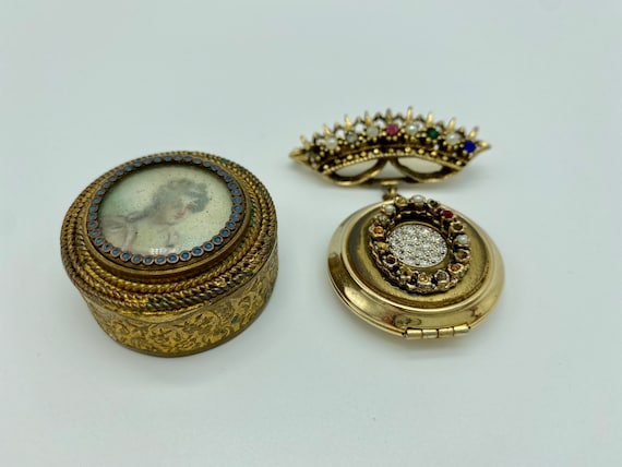 Victorian Pendant Locket & Mid Century Locket Pin - image 2