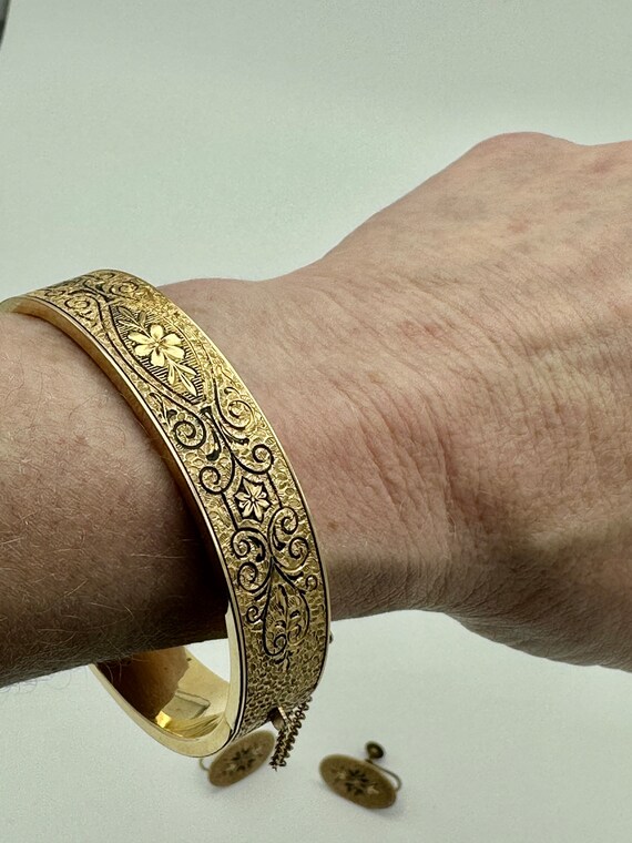 Vintage 12k Gold Bangle Bracelet with Matching Sc… - image 6