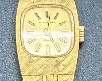Vintage Swiss Wittnauer Manual Wind Watch