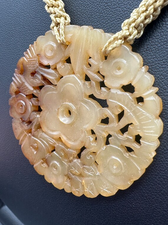 Jade Carved Flower Pendant on Macrame Necklace - … - image 2