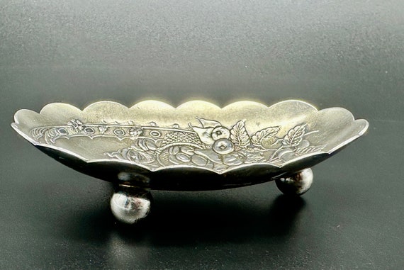 Antique Art Nouveau Sterling Trinket or Jewelry D… - image 1