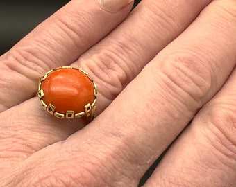 14k Gold Coral Ring & Matching Earrings