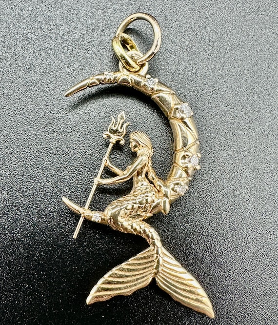 18k Gold & 6 Diamond Mermaid on the Moon Pendant - image 1