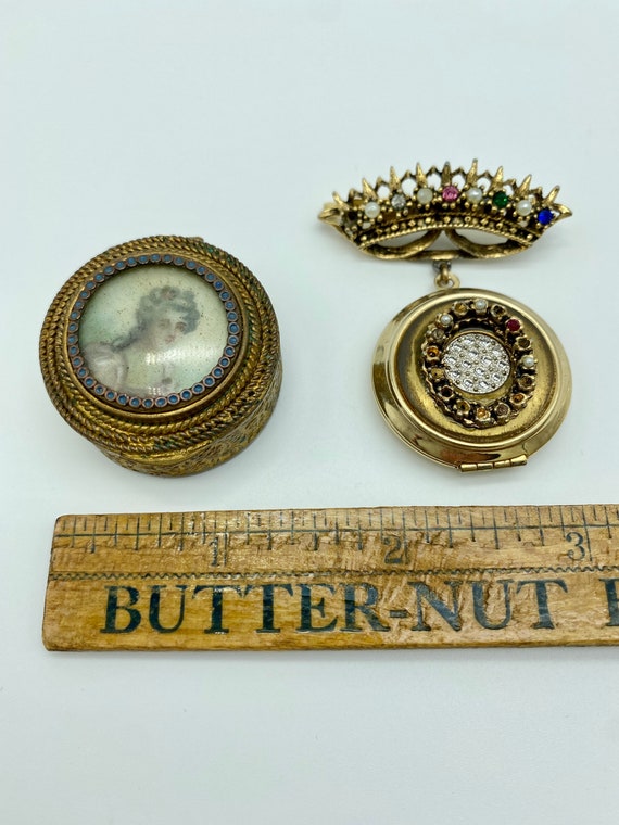 Victorian Pendant Locket & Mid Century Locket Pin - image 10