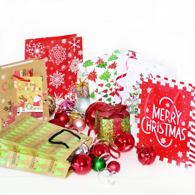 Table Gift Bags 60+ Gift Ideas for 2024