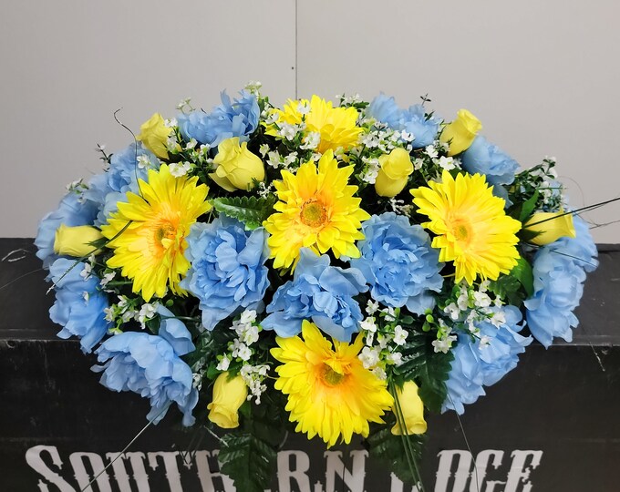 Cemetery Flowers Saddle Small 24 Single Stone Flower Arrangement Father