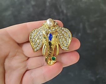 Ornate Rhinestone Elephant Head Shaped Brooch Vintage Costume Jewelry
