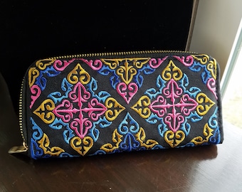 Vintage Boho Embroidered Clutch Evening Bag