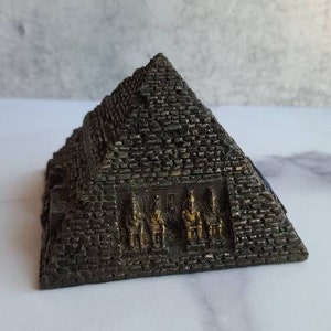 Pyramid Jewelry Box