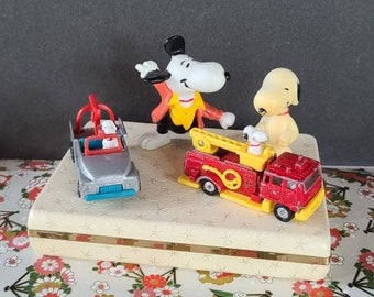 Vintage Snoopy Toy Lot