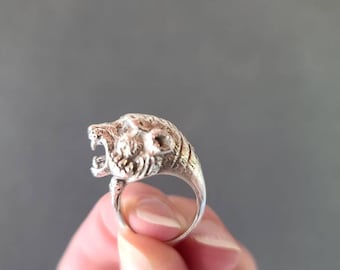 Vintage Tiger Silver 925 Ring