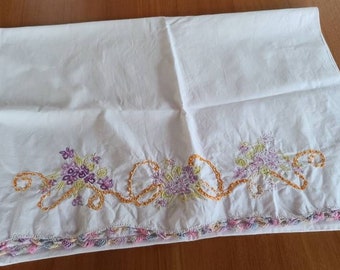 Embroidered Orange Chain Floral Pillowcase