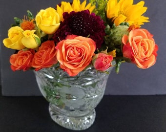 Jarrón de cristal grabado con motivos florales, jarrón de cristal vintage