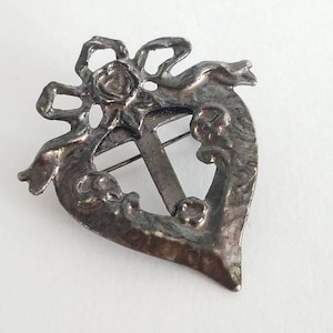Art Nouveau Flower Heart Brooch, Vintage Costume Jewelry, Gifts for Her