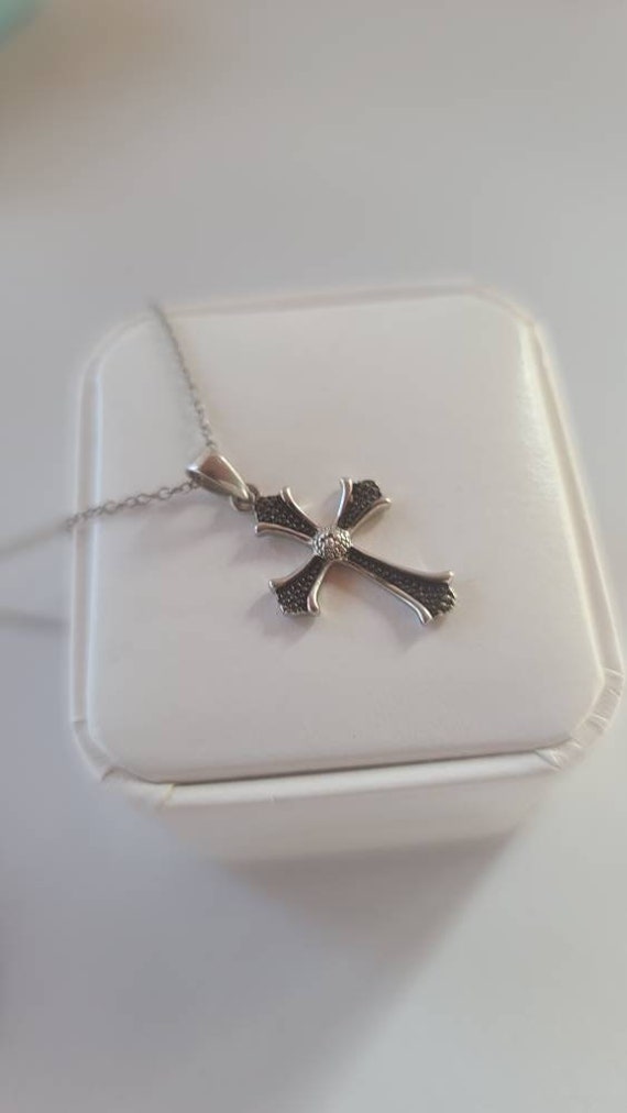 Vintage 925 Diamond Accent Cross Pendant Necklace