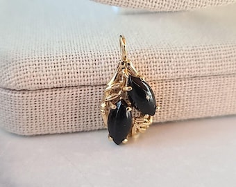 14K Gold Onyx Pendant Vintage