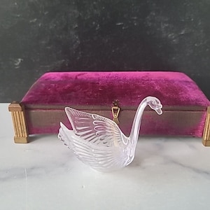 60&#39;s Clear Plastic Swan Figurine Trinket Holder