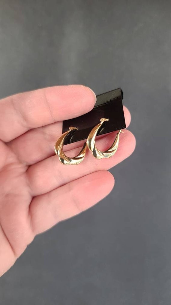 Vintage 10K Gold Hoop Earrings