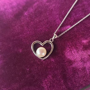 925 Pearl Heart Pendant Necklace