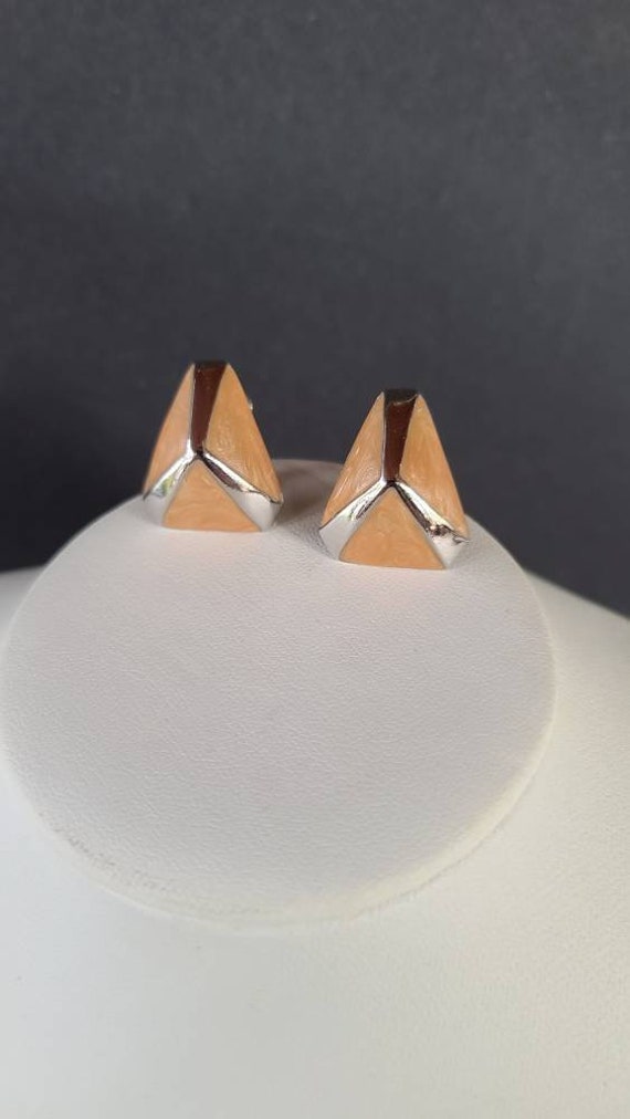Triangular Silver and Apricot Screwback Earrings - image 5