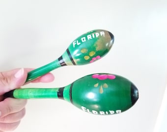 Green Maracas Vintage Handpainted Maracas Kid's Toy Rumba Shaker Shac-Shac