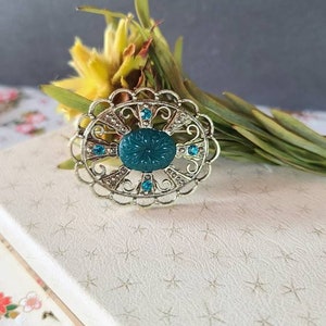 1928 Co Oval Brooch