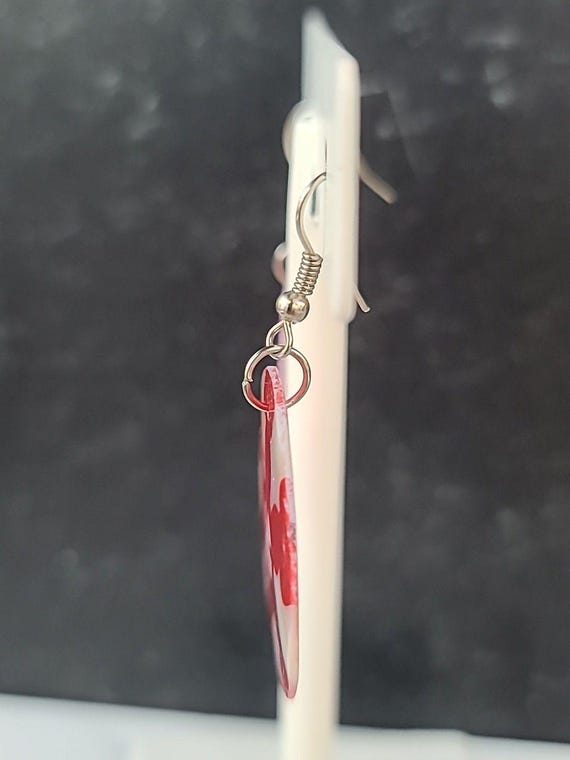 Red And White Circular Shell Dangling Pierced Ear… - image 6