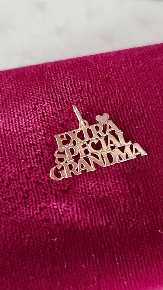 14K Extra Special Grandma Pendant - image 2