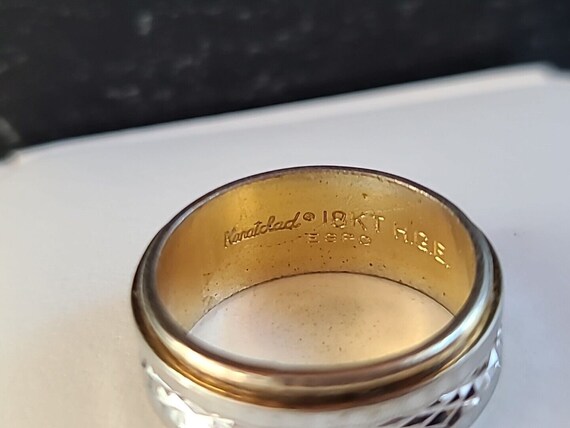 Vintage Two Toned 18K HGE ESPO Etched Band, Size … - image 8