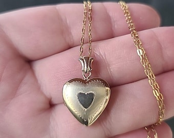 Collar con colgante de medallón en forma de corazón de oro laminado de 12 quilates, estilo vintage. LEER descripción.