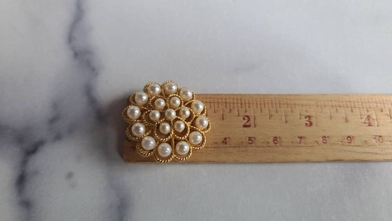 Vintage Faux Pearl Floral Brooch - image 5