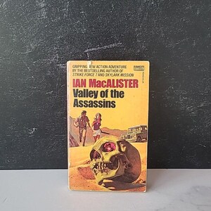 Valley Of The Assassins By Ian MacAlister Paperback, READ DESCRIPTION