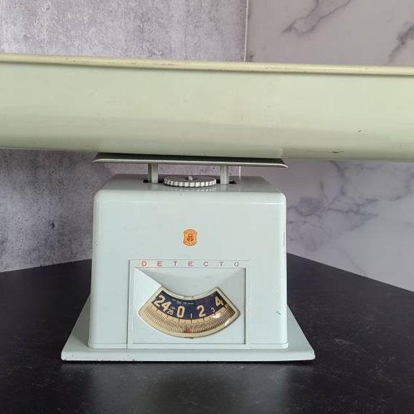 Vintage Detecto Doctor's Baby Scale