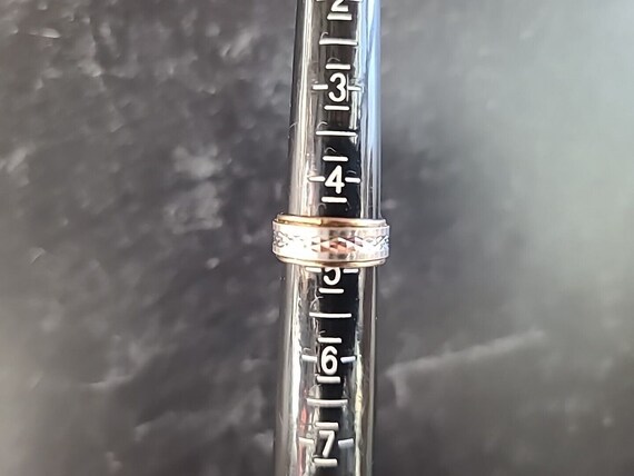 Vintage Two Toned 18K HGE ESPO Etched Band, Size … - image 7