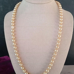Vintage Faux Pearl Beaded Necklace, READ