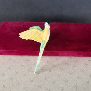 Vintage Enamel Parrot Brooch