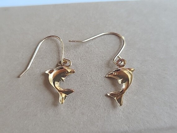 Vintage 14K Yellow Gold Dainty Dolphin Dangle Ear… - image 5