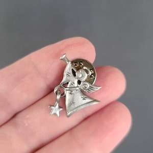 JJ Jonette Pewter Trumpet Angel Pin