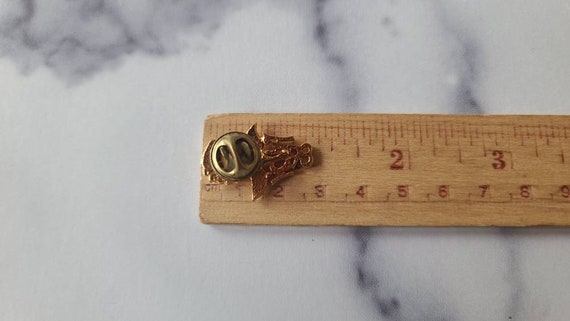 Vintage Gold Avon '85 Rose Pin - image 6